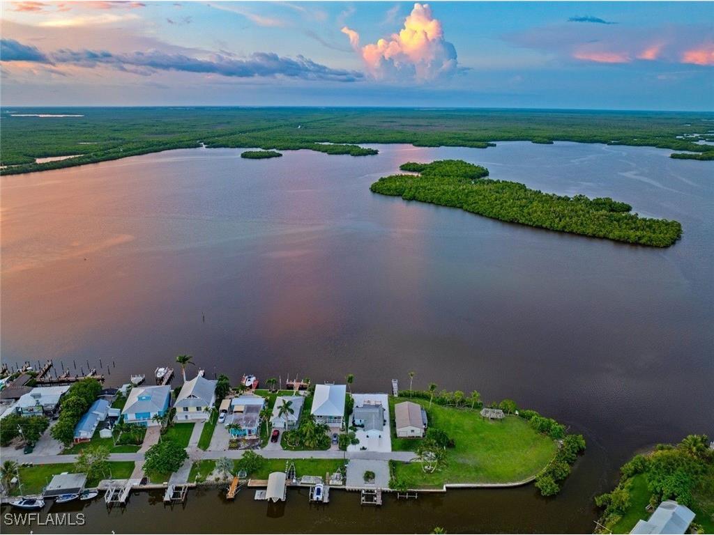 107 Bayshore Way Goodland FL 34140 225083249 image1