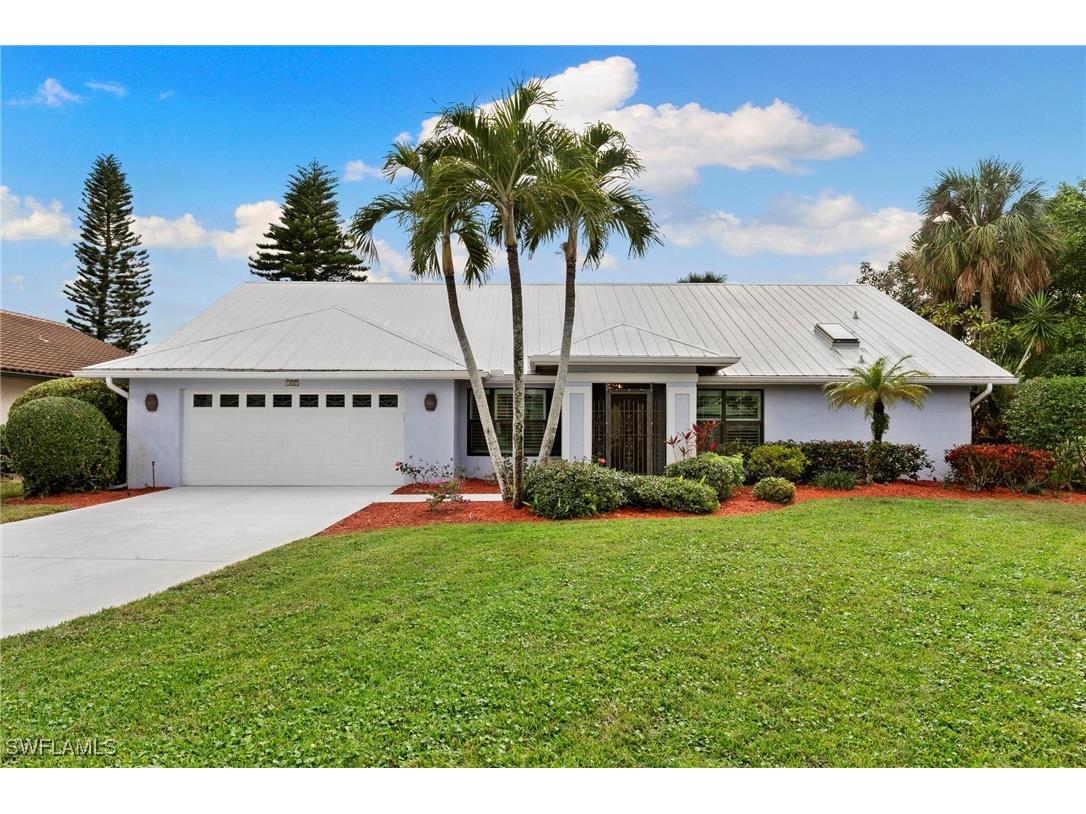 107 Cedar Crest Court Naples FL 34113 225011374 image1