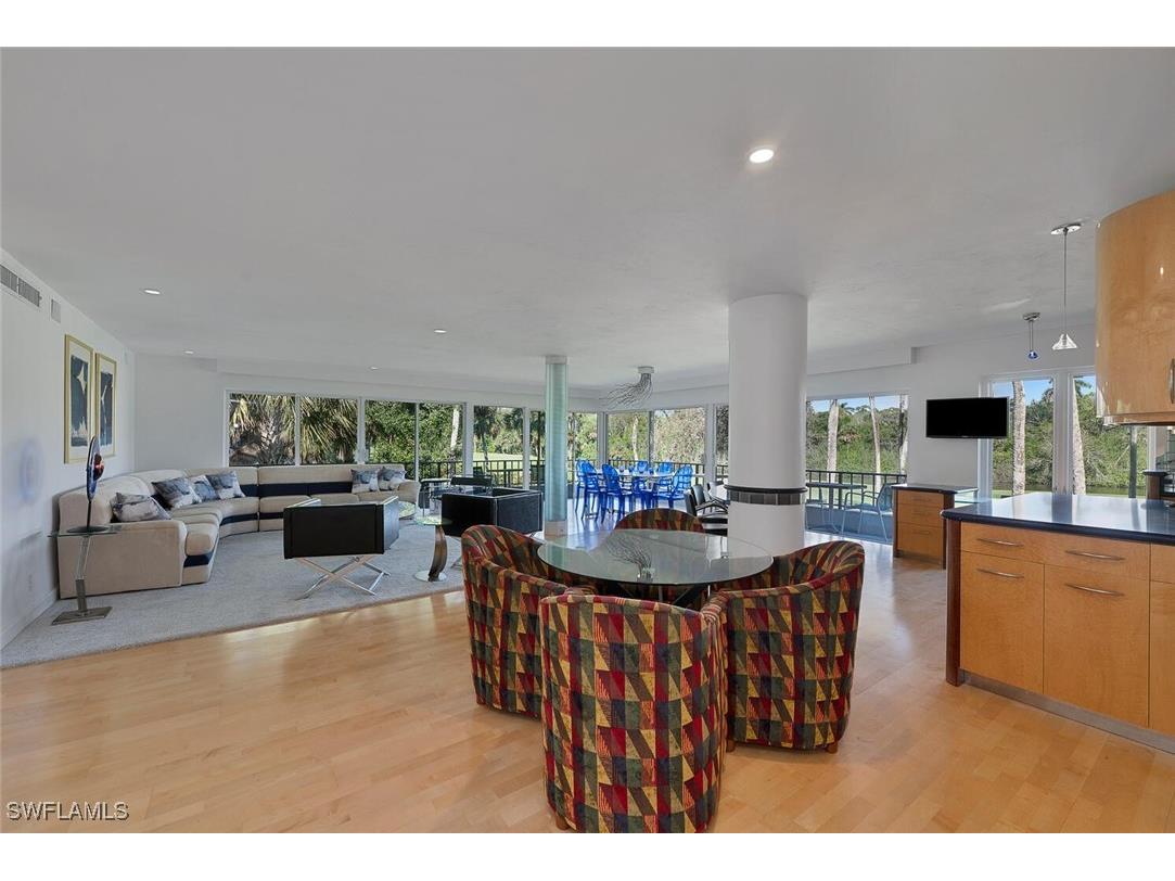 107 Clubhouse Drive #258 Naples FL 34105 225069515 image10