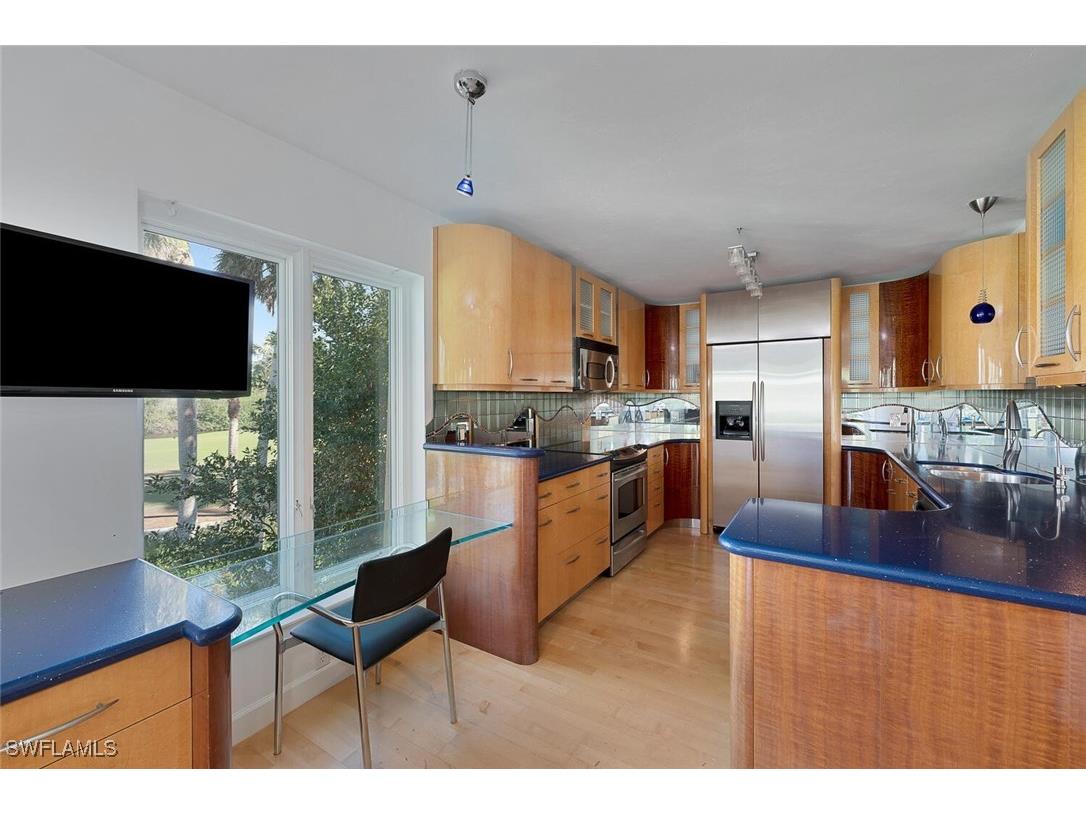 107 Clubhouse Drive #258 Naples FL 34105 225069515 image4