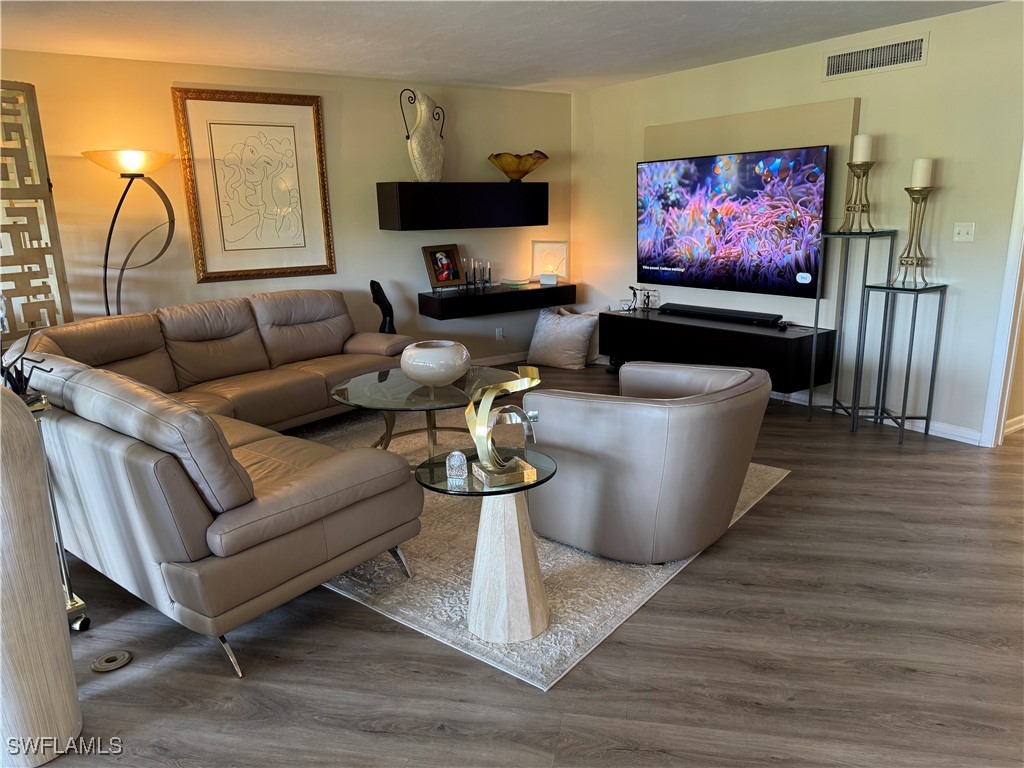 107 Clubhouse Drive #E159 Naples FL 34105 225007095 image1