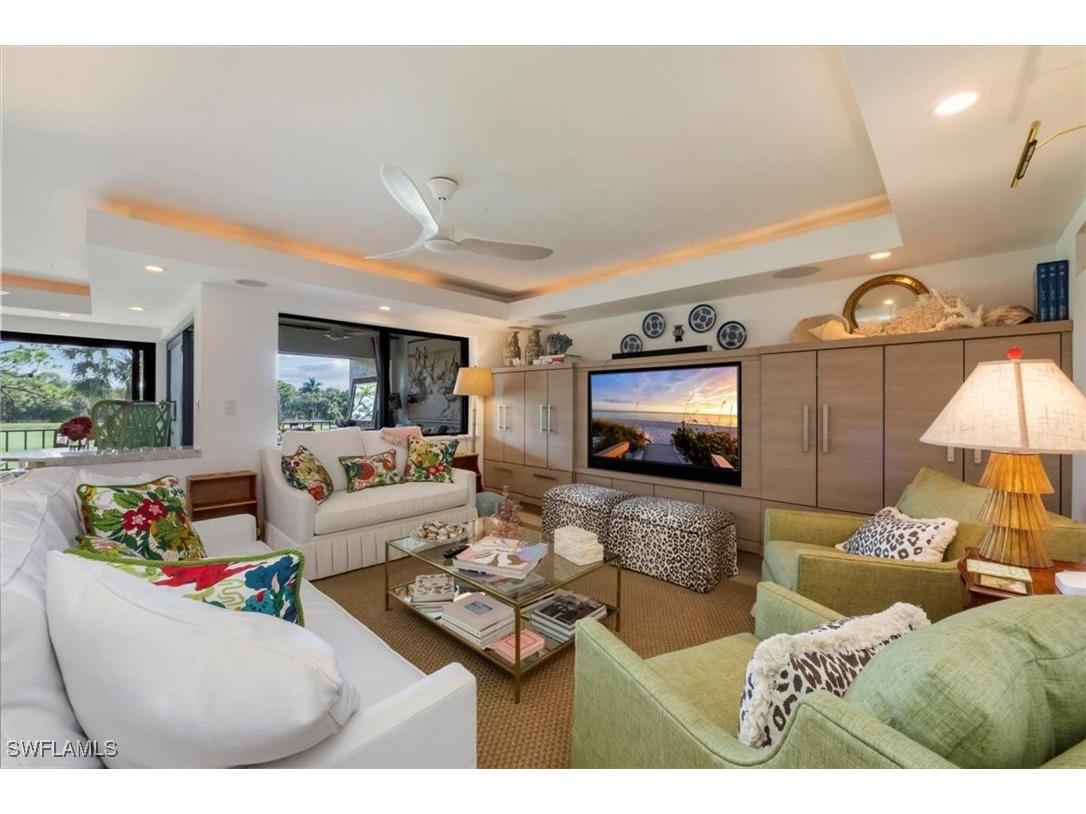 107 Clubhouse Lane #391 Naples FL 34105 225079290 image1