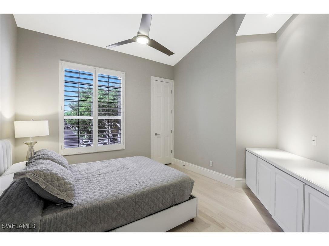 107 Colonade Circle #103 Naples FL 34103 225082451 image15