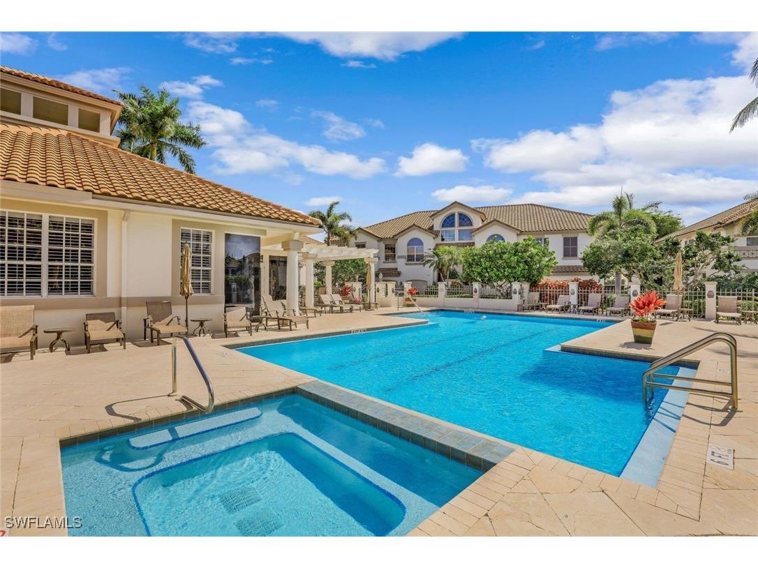 107 Colonade Circle #103 Naples FL 34103 225082451 image21