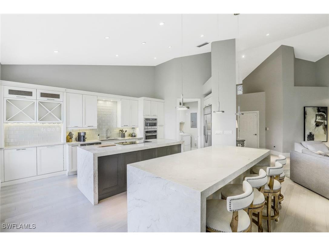 107 Colonade Circle #103 Naples FL 34103 225082451 image6