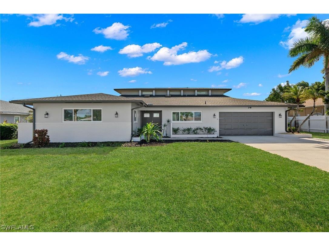 107 E North Shore Avenue North Fort Myers FL 33917 224013201 image1