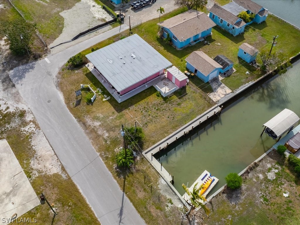 107 East Avenue Goodland FL 34140 226006681 image3