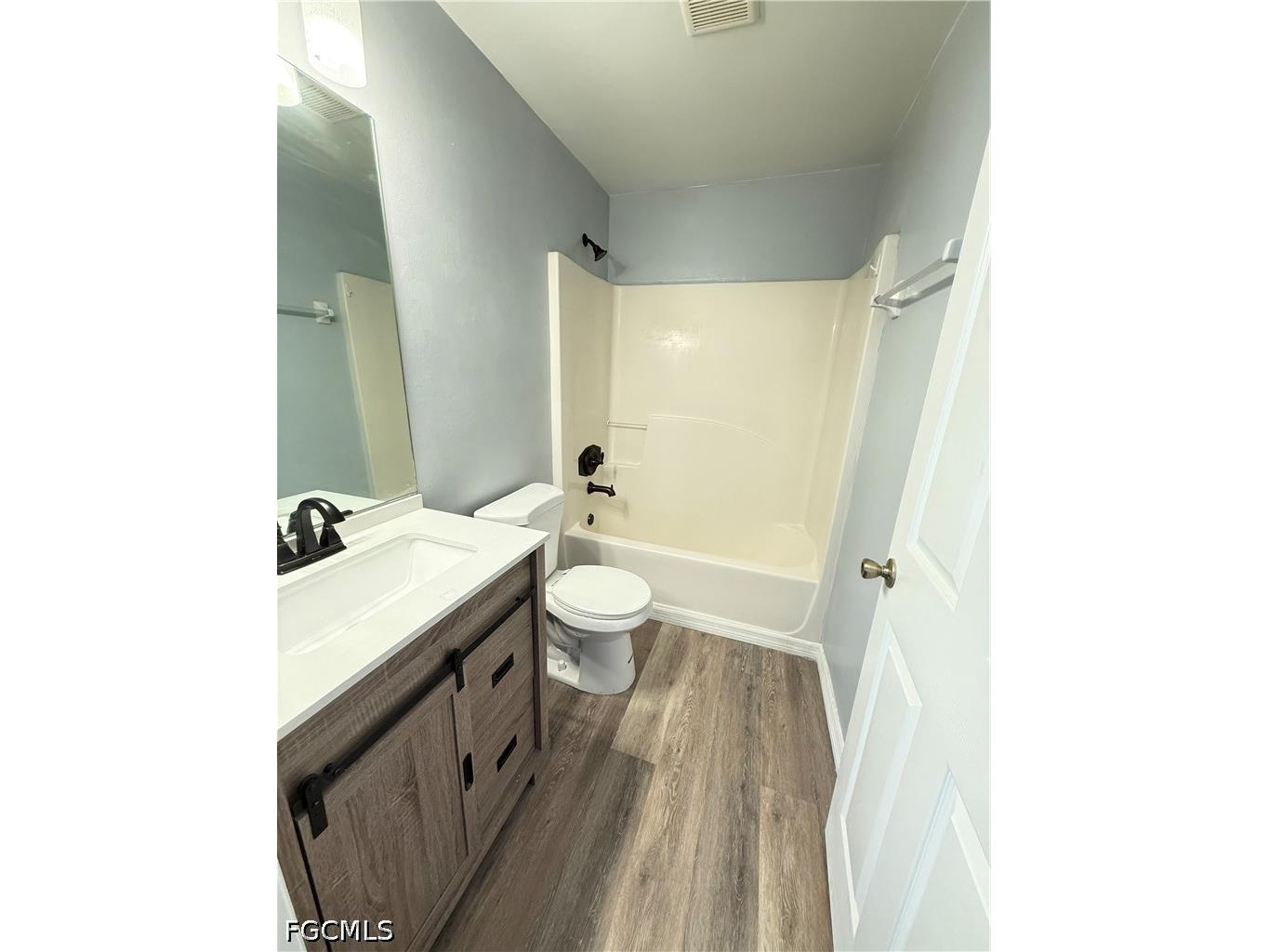 107 Harold Avenue S Lehigh Acres FL 33973 2026016609 image8