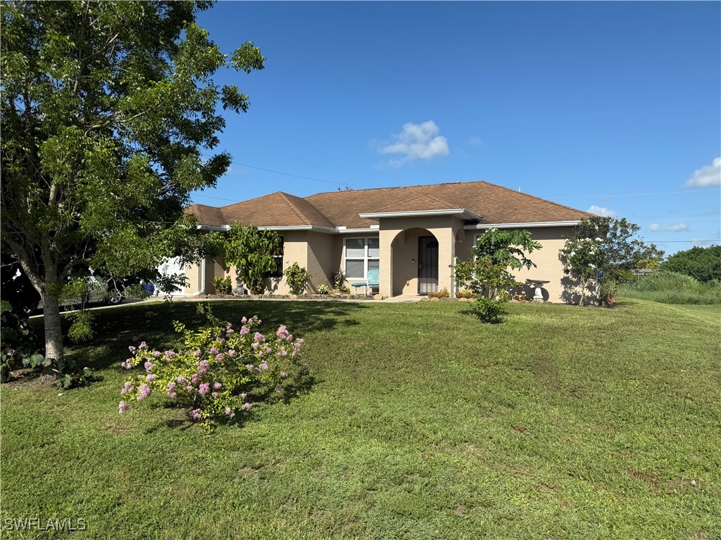 107 Indiana Place Lehigh Acres FL 33936 225059070 image1