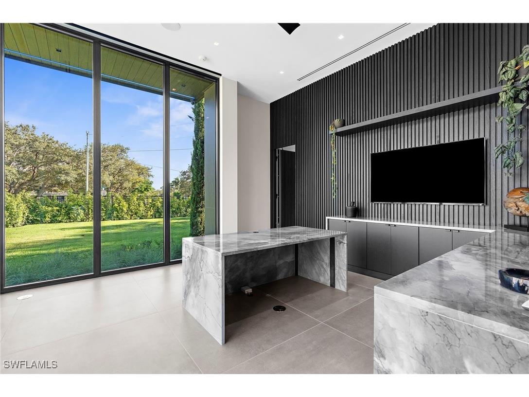 107 Myrtle Road Naples FL 34108 225004642 image38