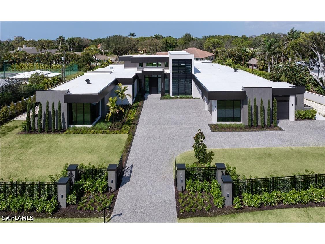 107 Myrtle Road Naples FL 34108 226025030 image5