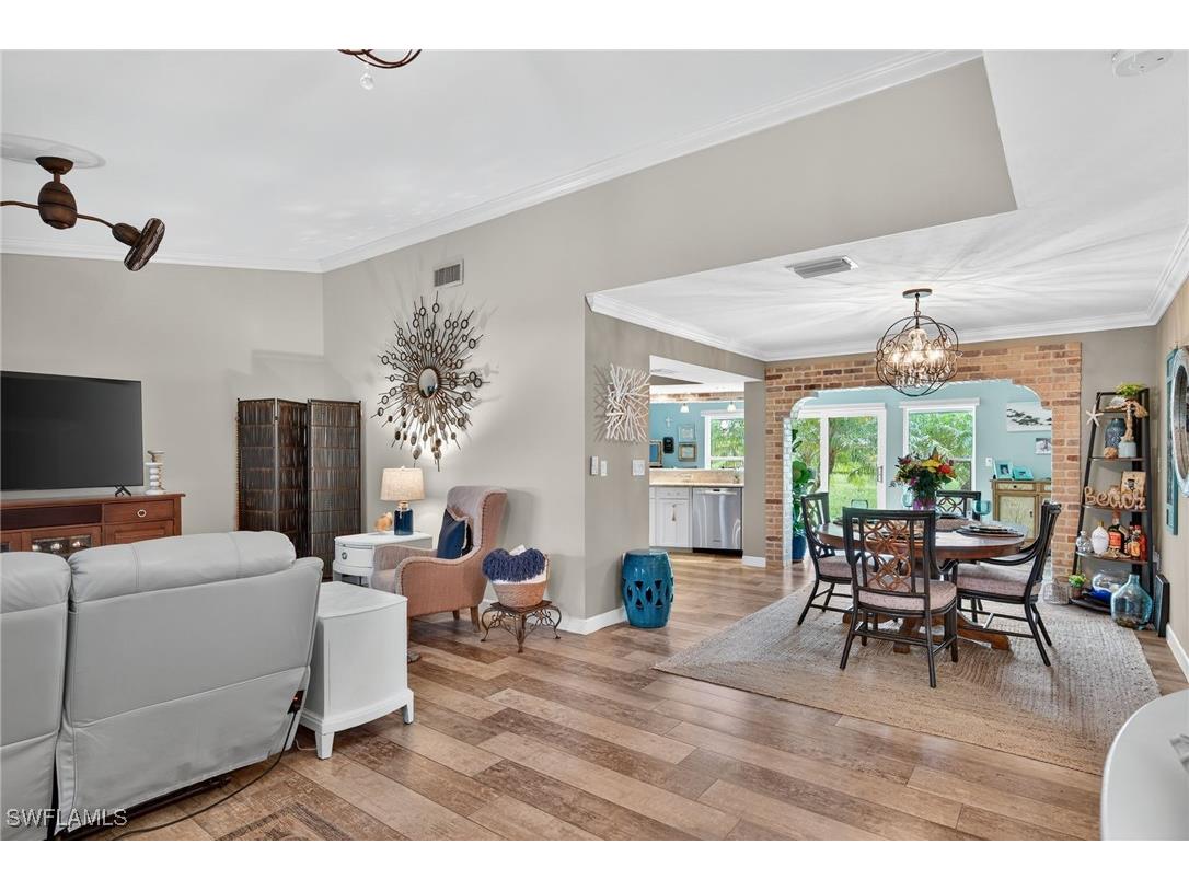 107 Round Key Circle #E9 Naples FL 34112 225062769 image1