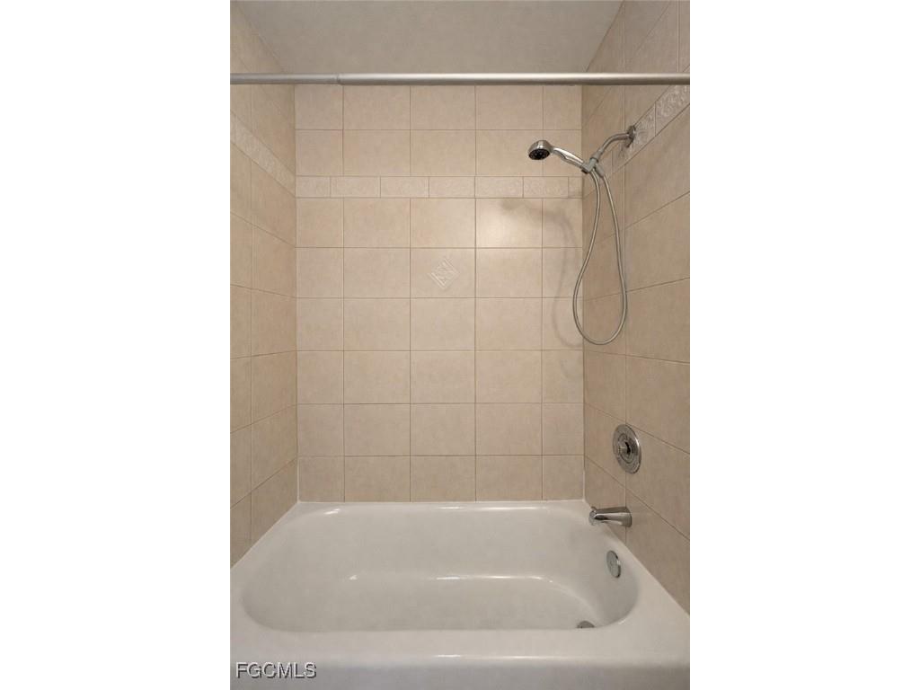 107 SE 2nd Avenue Cape Coral FL 33990 2026000163 image10