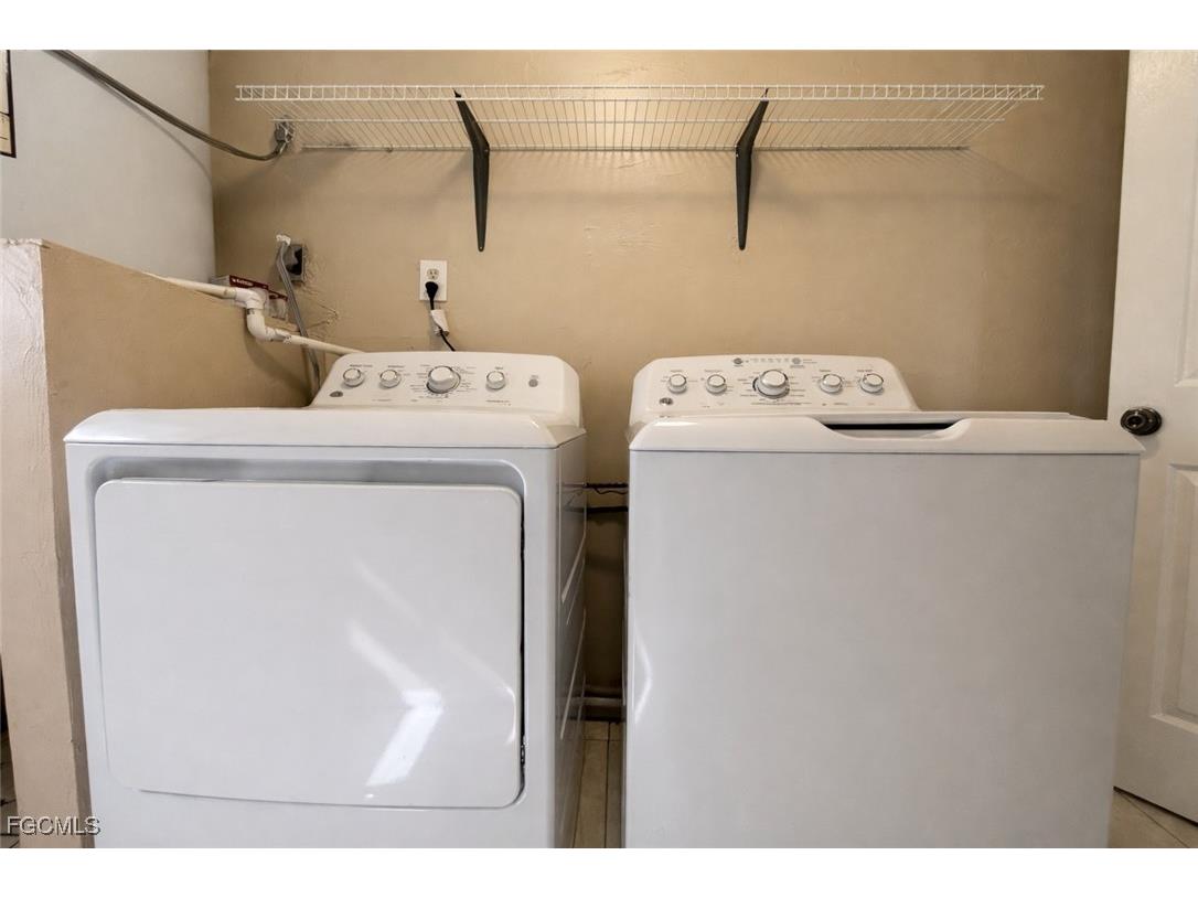 107 SE 2nd Avenue Cape Coral FL 33990 2026000163 image20