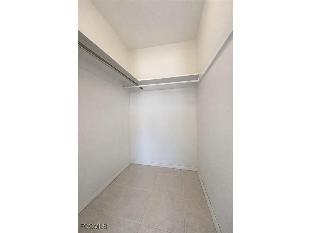 107 SE 2nd Avenue Cape Coral FL 33990 2026000163 image8