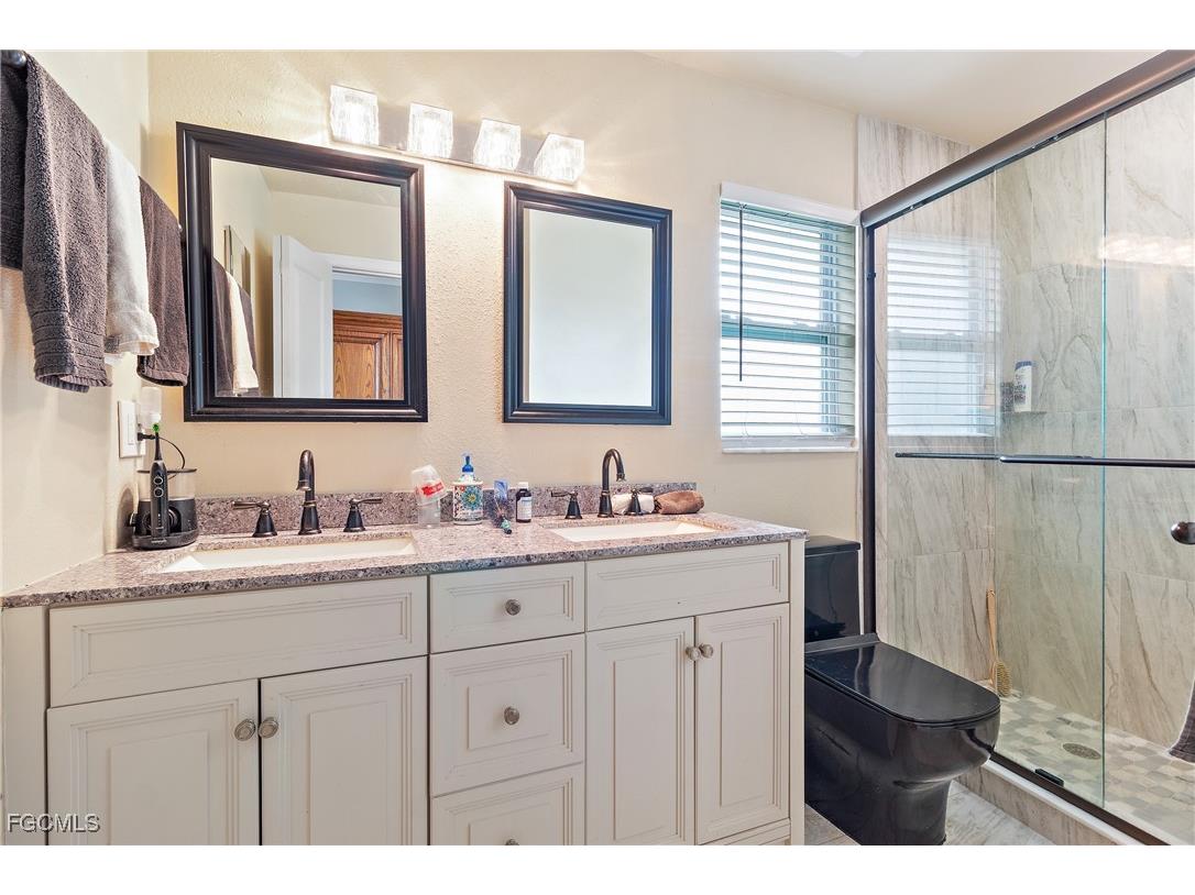 107 SE 39th Street Cape Coral FL 33904 2025023388 image18