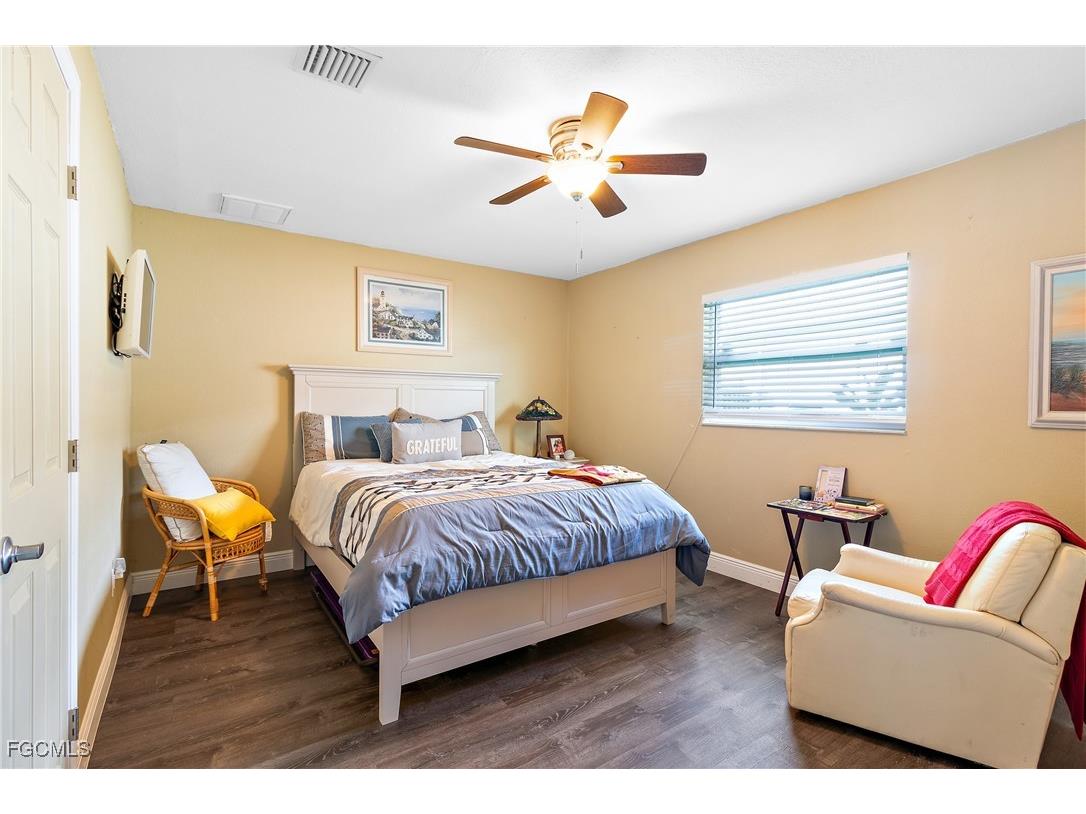 107 SE 39th Street Cape Coral FL 33904 2025023388 image19