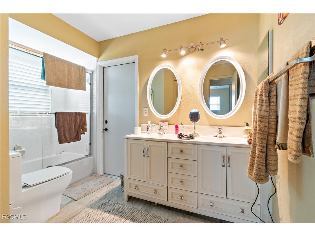 107 SE 39th Street Cape Coral FL 33904 2025023388 image21