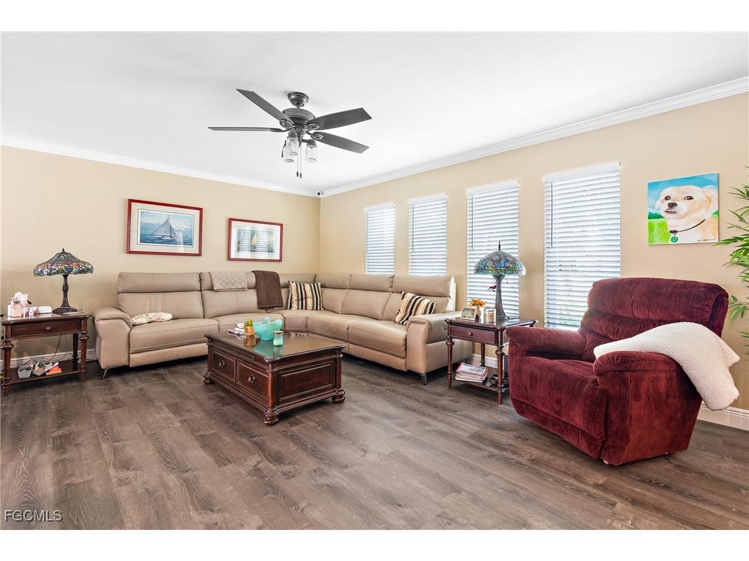 107 SE 39th Street Cape Coral FL 33904 2025023388 image4