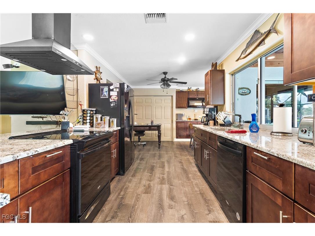 107 SE 39th Street Cape Coral FL 33904 2025023388 image9