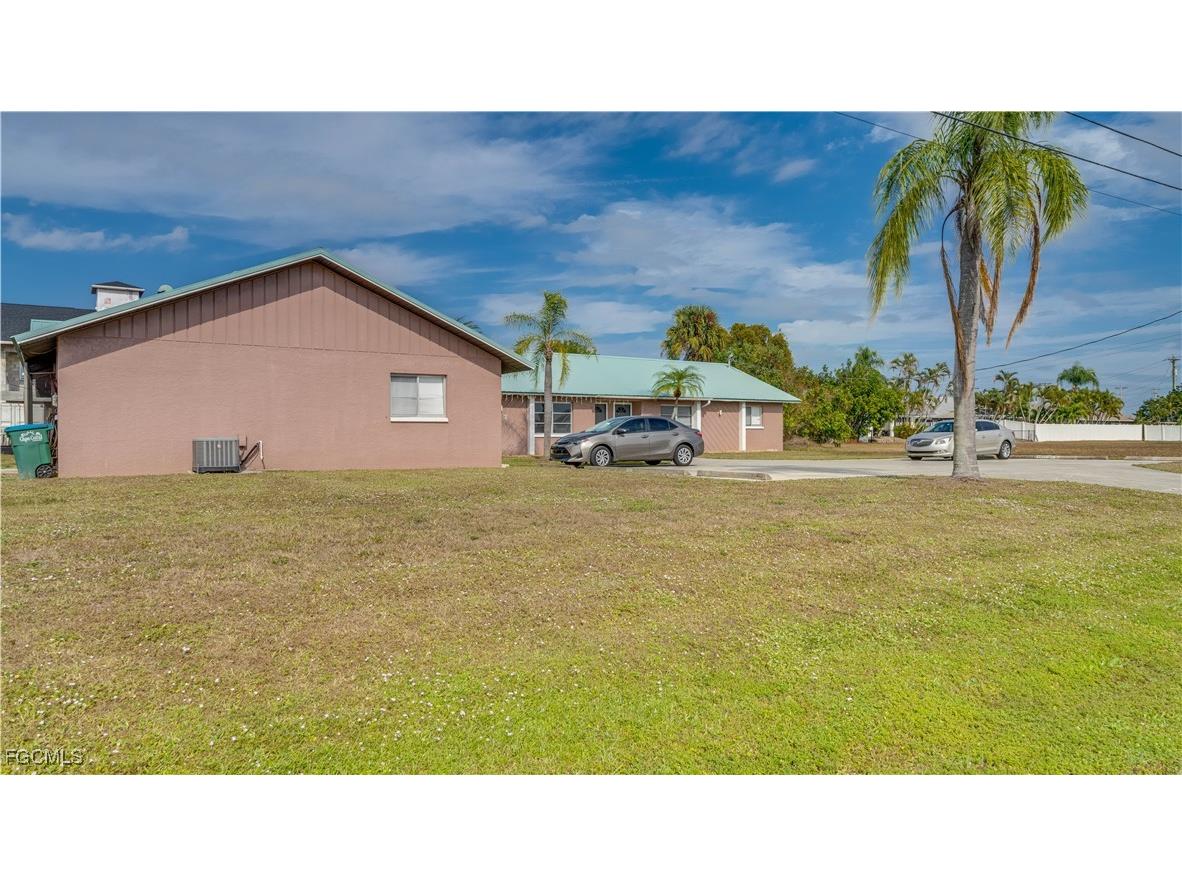 107 SW 16th Terrace Cape Coral FL 33991 2026001824 image5