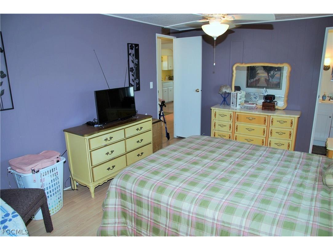 107 Snead Drive North Fort Myers FL 33903 2026007529 image31
