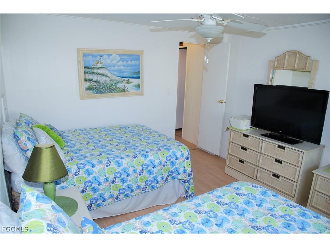 107 Snead Drive North Fort Myers FL 33903 2026007529 image35