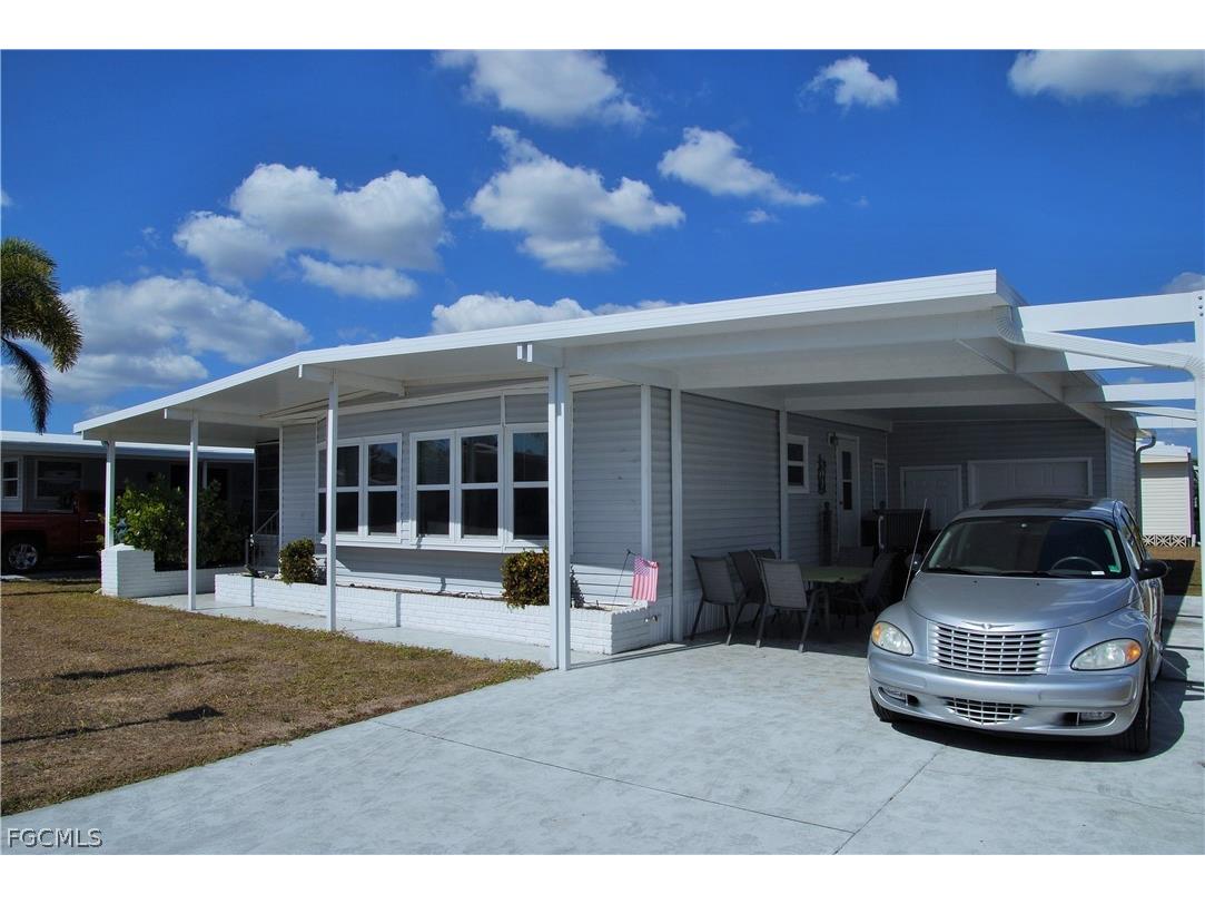 107 Snead Drive North Fort Myers FL 33903 2026007529 image4