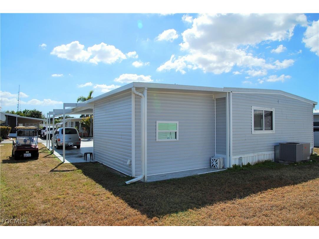 107 Snead Drive North Fort Myers FL 33903 2026007529 image5