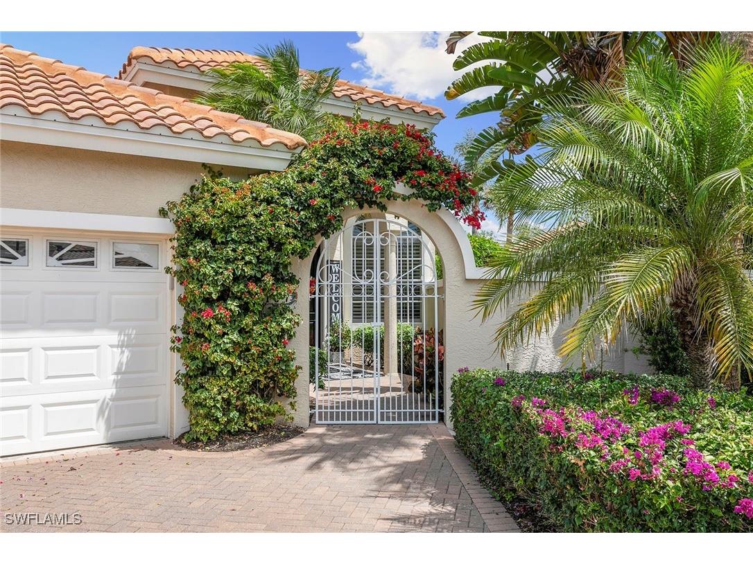 107 Via Napoli Naples FL 34105 225031607 image1