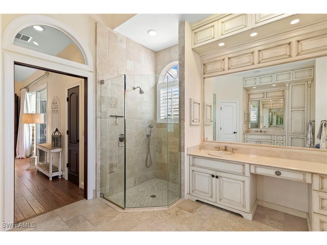 107 Via Napoli Naples FL 34105 225031607 image20