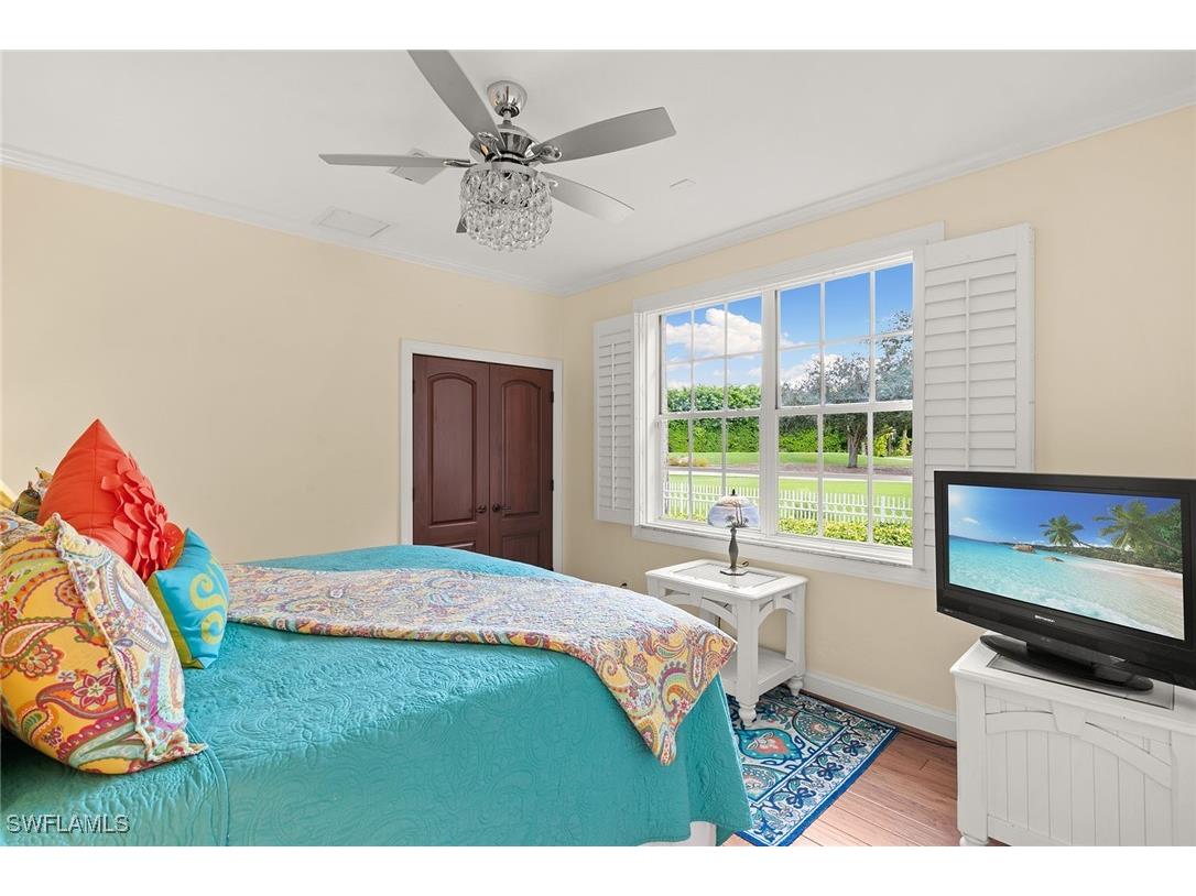 107 Via Napoli Naples FL 34105 225031607 image25