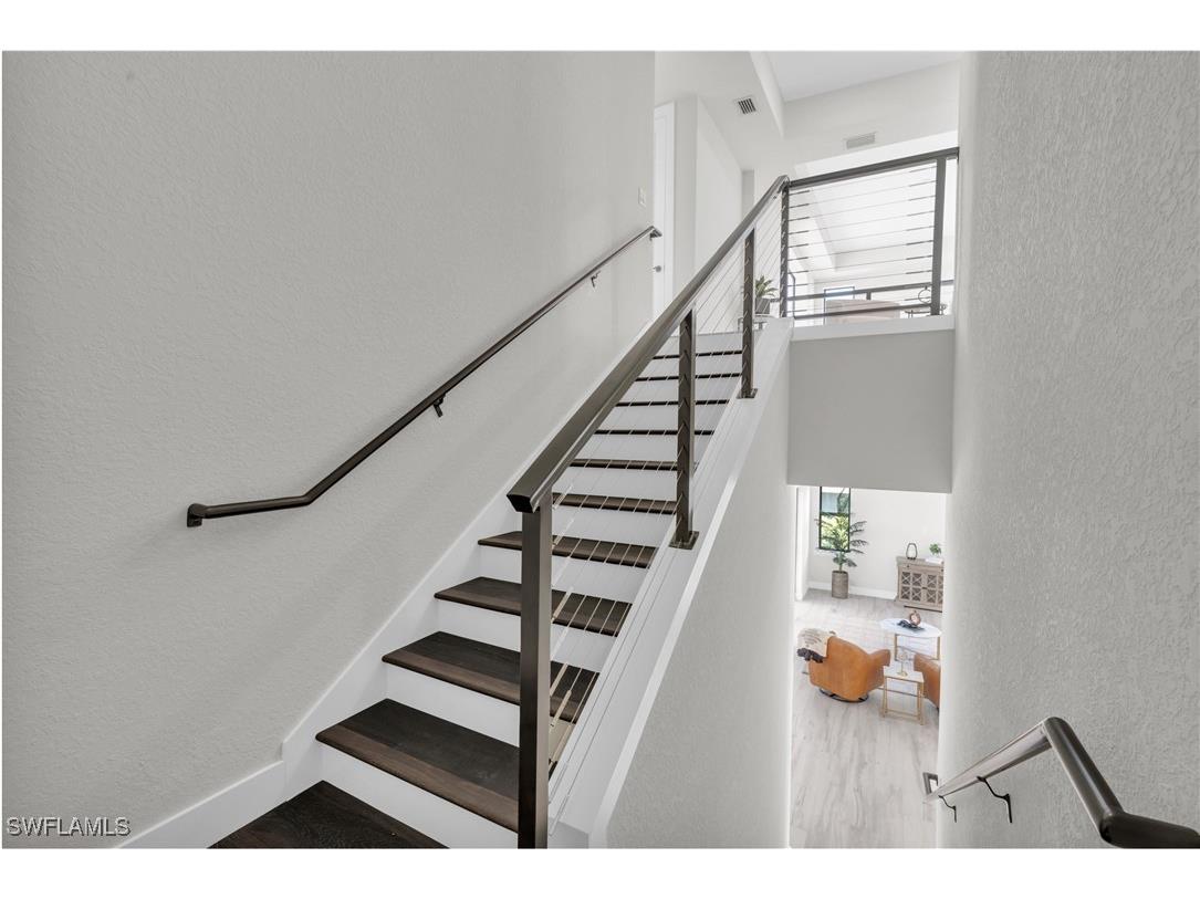 107 W Hilo Street Naples FL 34113 226002220 image11