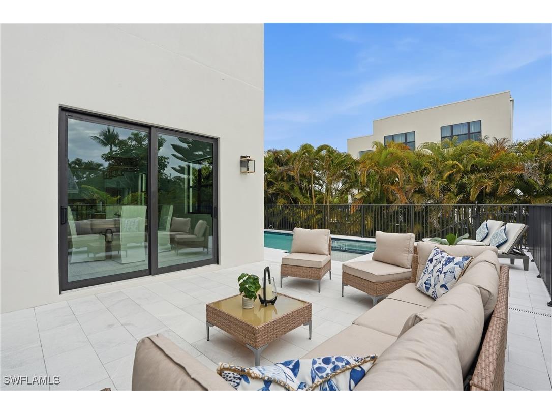 107 W Hilo Street Naples FL 34113 226002220 image27