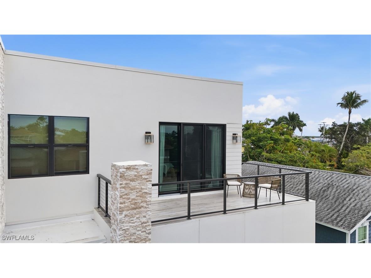 107 W Hilo Street Naples FL 34113 226002220 image29