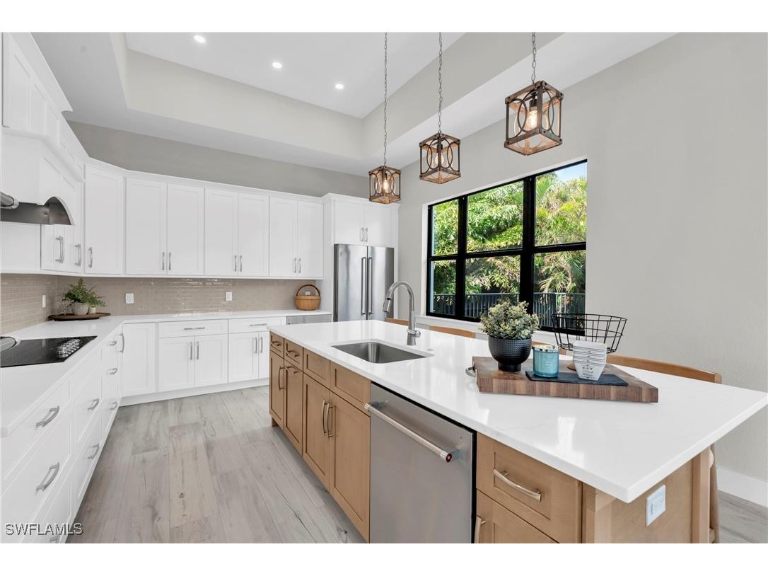 107 W Hilo Street Naples FL 34113 226002220 image9