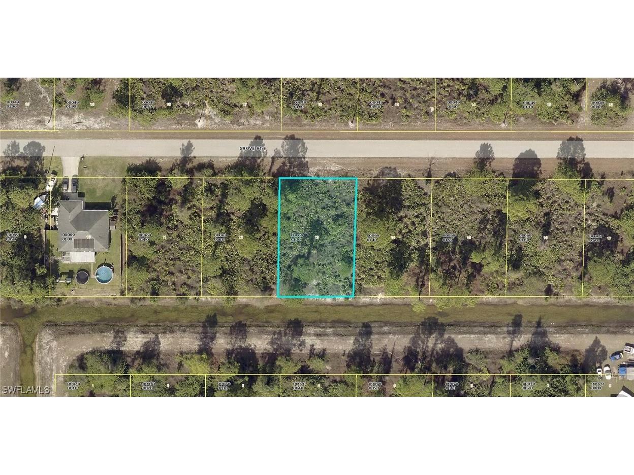 1070 Grove Street E Lehigh Acres FL 33974 223035192 image1