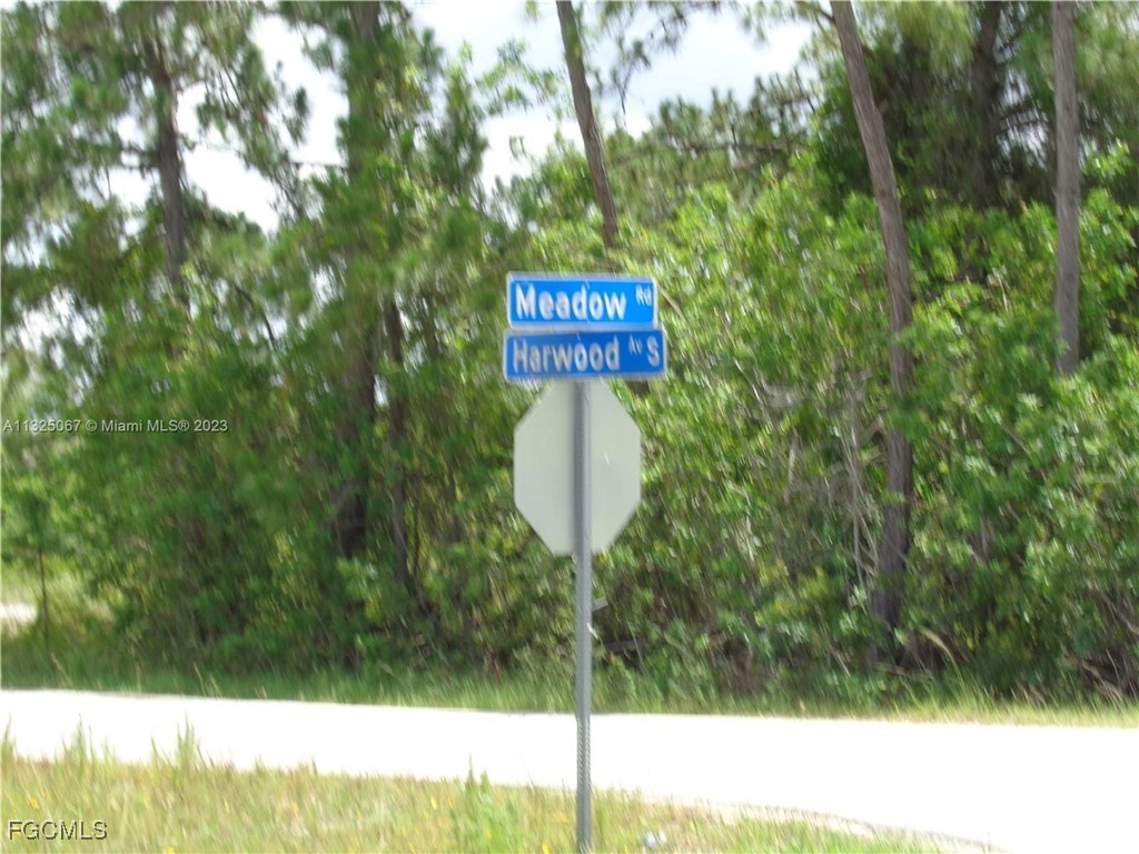 1070 Harwood Avenue S Lehigh Acres FL 33974 2025019168 image5