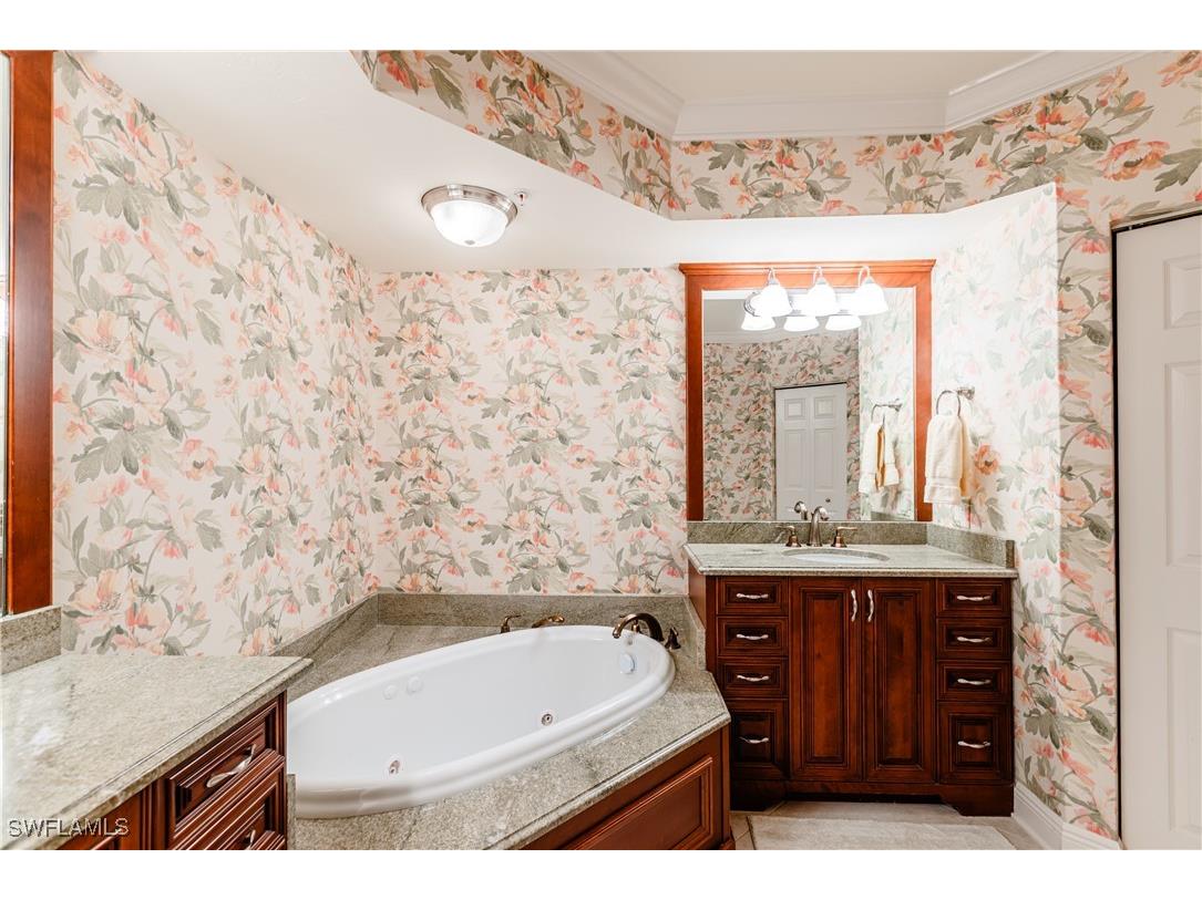 1070 S Collier Boulevard #203 Marco Island FL 34145 225076499 image21