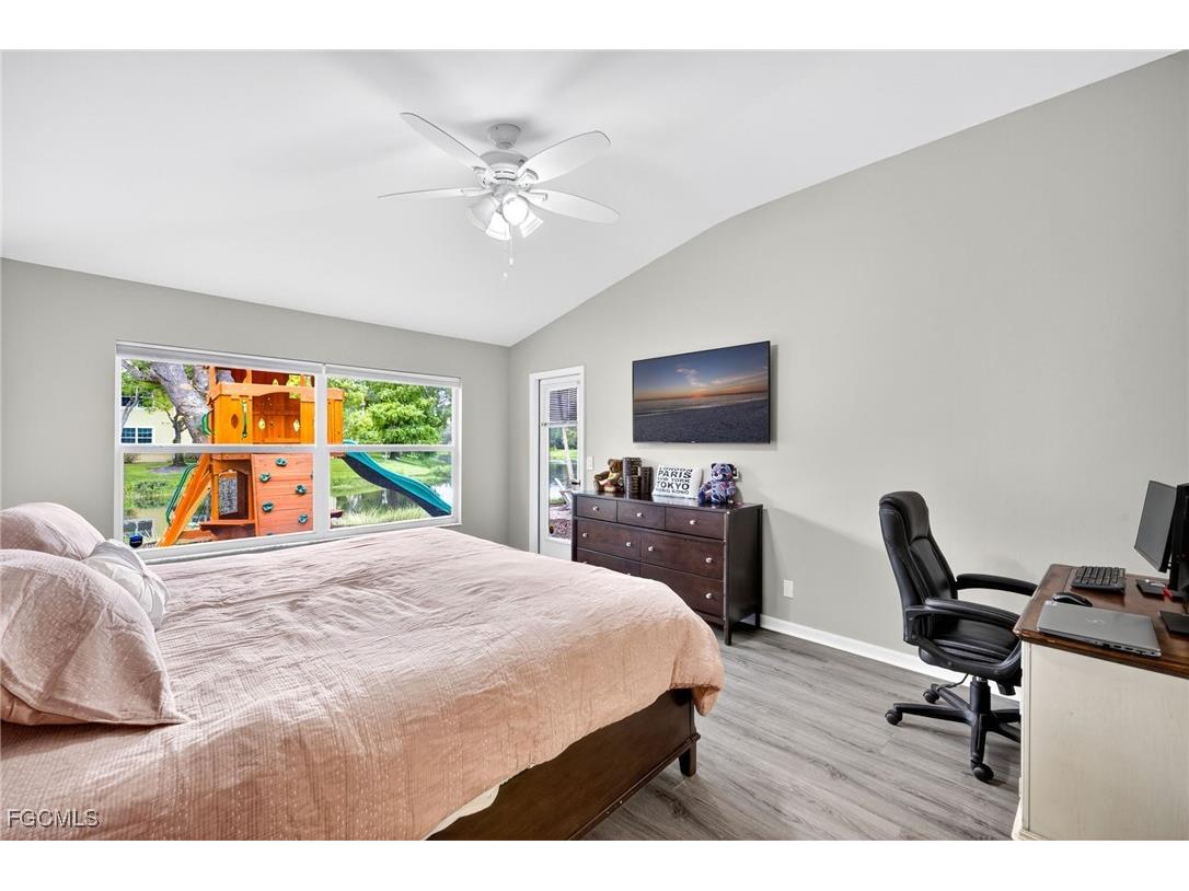 1070 Winding Pines Circle #201 Cape Coral FL 33909 2025005252 image16
