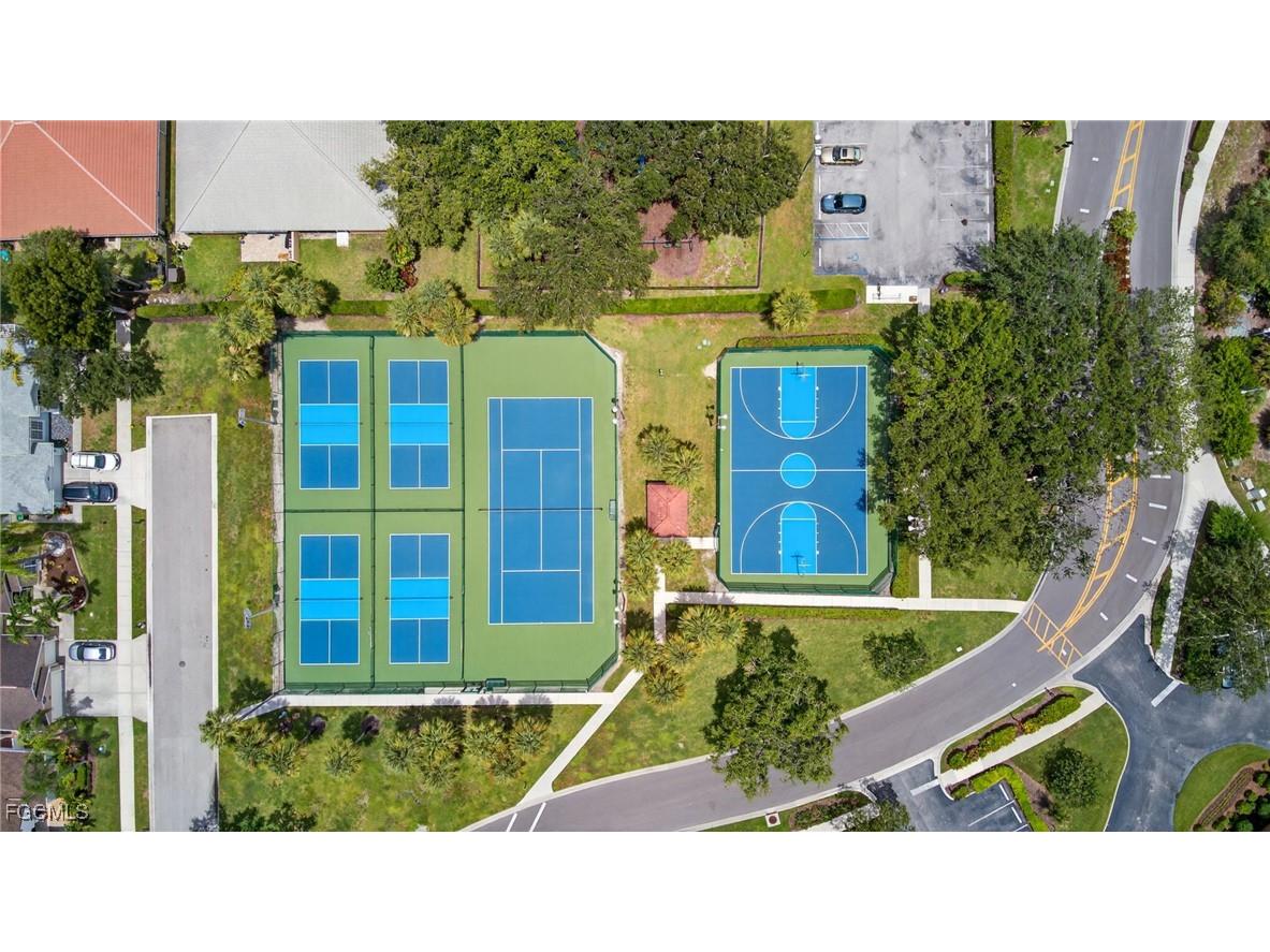 1070 Winding Pines Circle #201 Cape Coral FL 33909 2025005252 image44