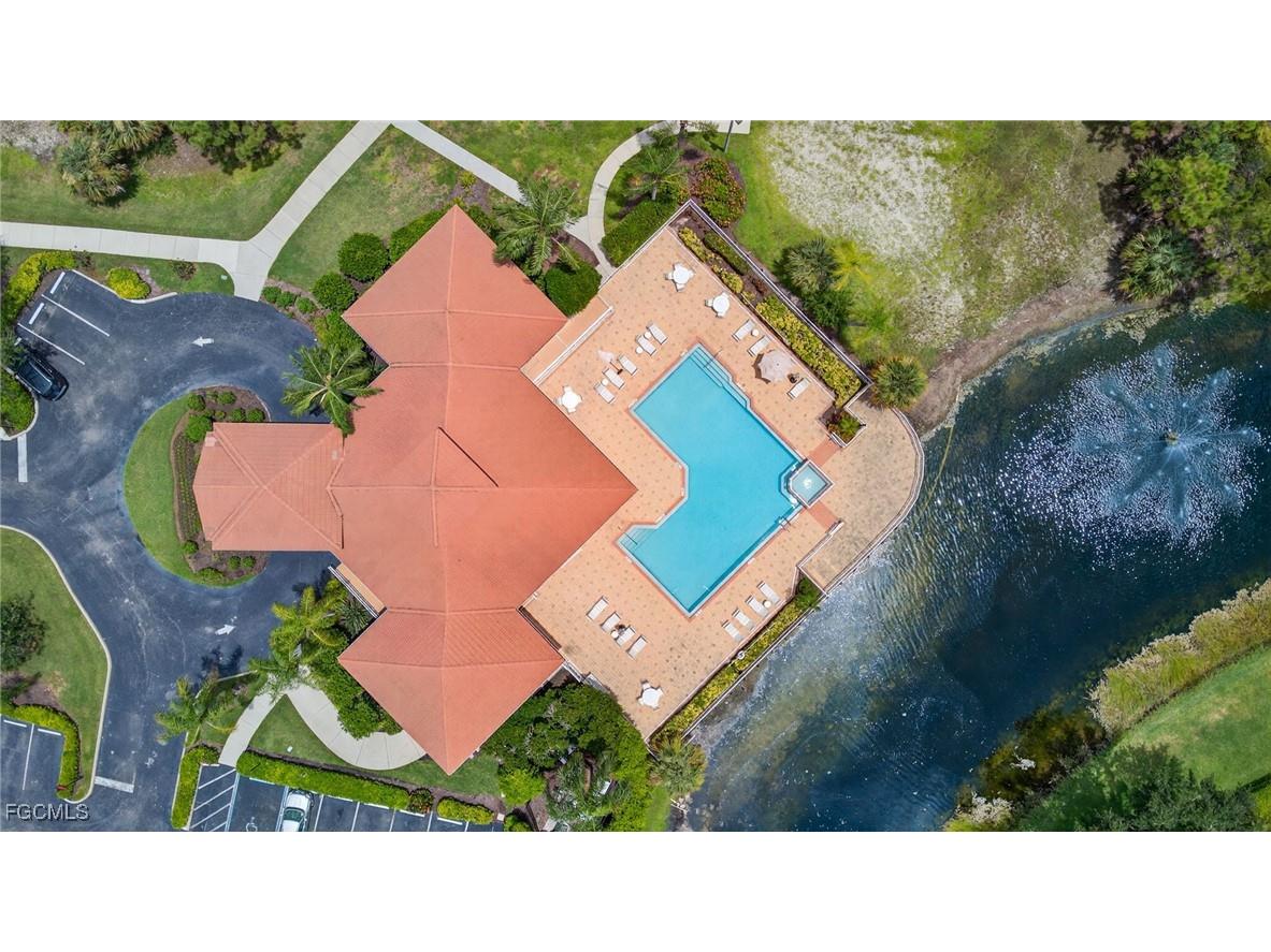 1070 Winding Pines Circle #201 Cape Coral FL 33909 2025005252 image45