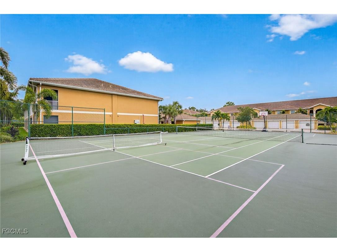 1070 Winding Pines Circle #201 Cape Coral FL 33909 2025005252 image48