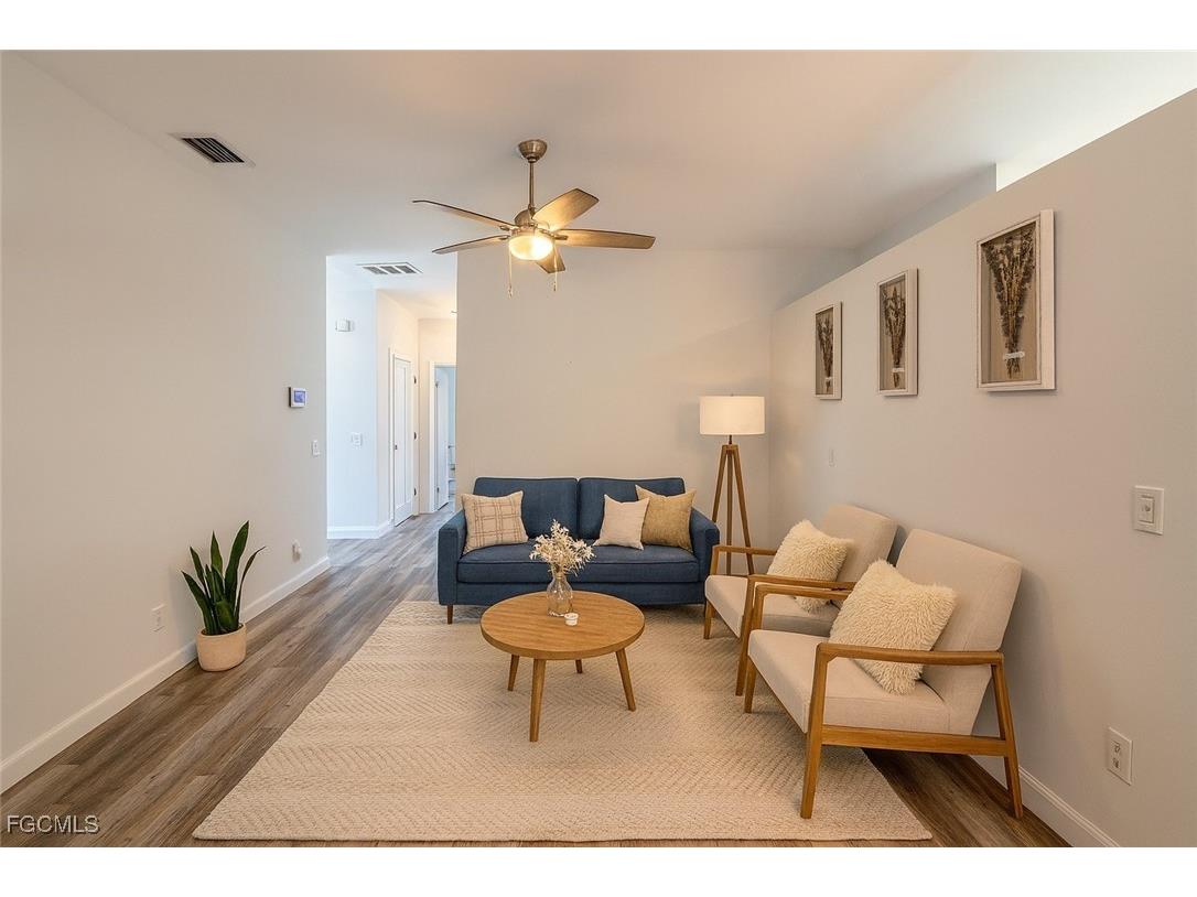 10700 Aqua Surf Court Estero FL 33928 2025021144 image1