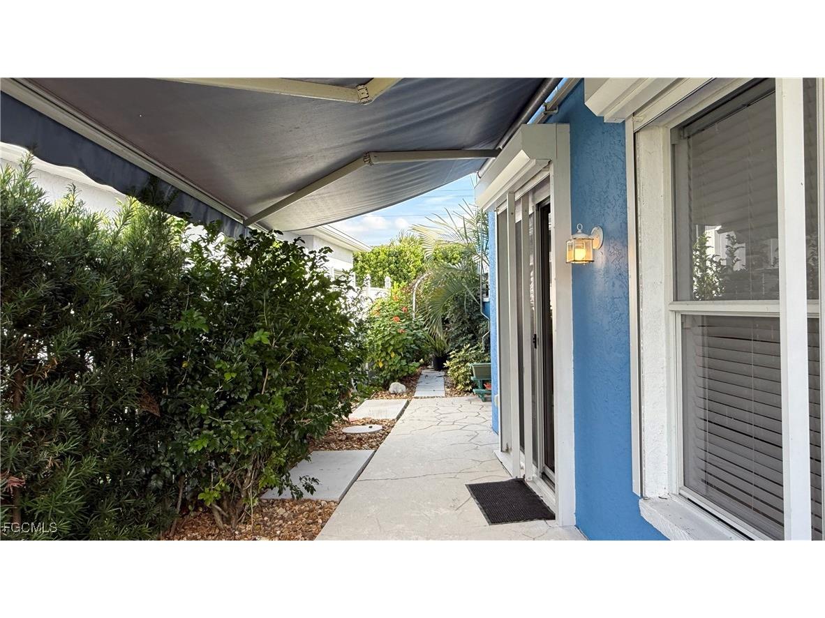 10700 Aqua Surf Court Estero FL 33928 2025021144 image13