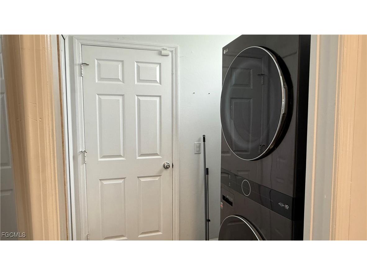 10700 Aqua Surf Court Estero FL 33928 2025021144 image7