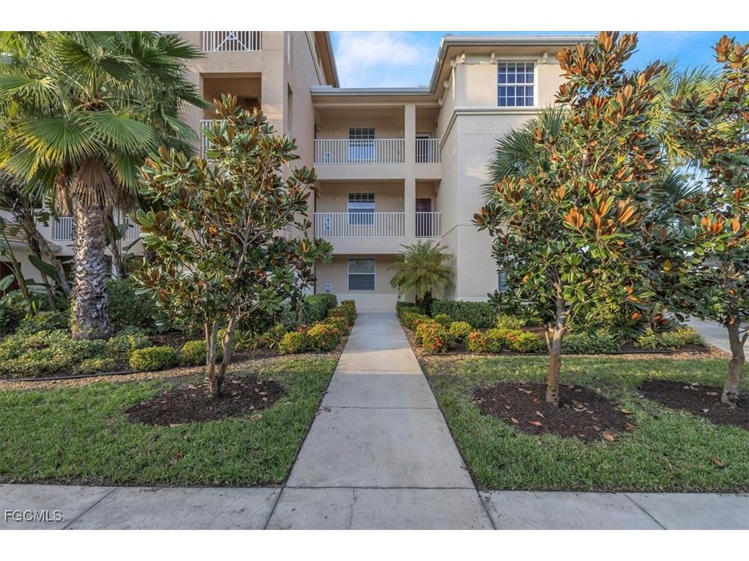 10700 Palazzo Way #206 Fort Myers FL 33913 2025021343 image2