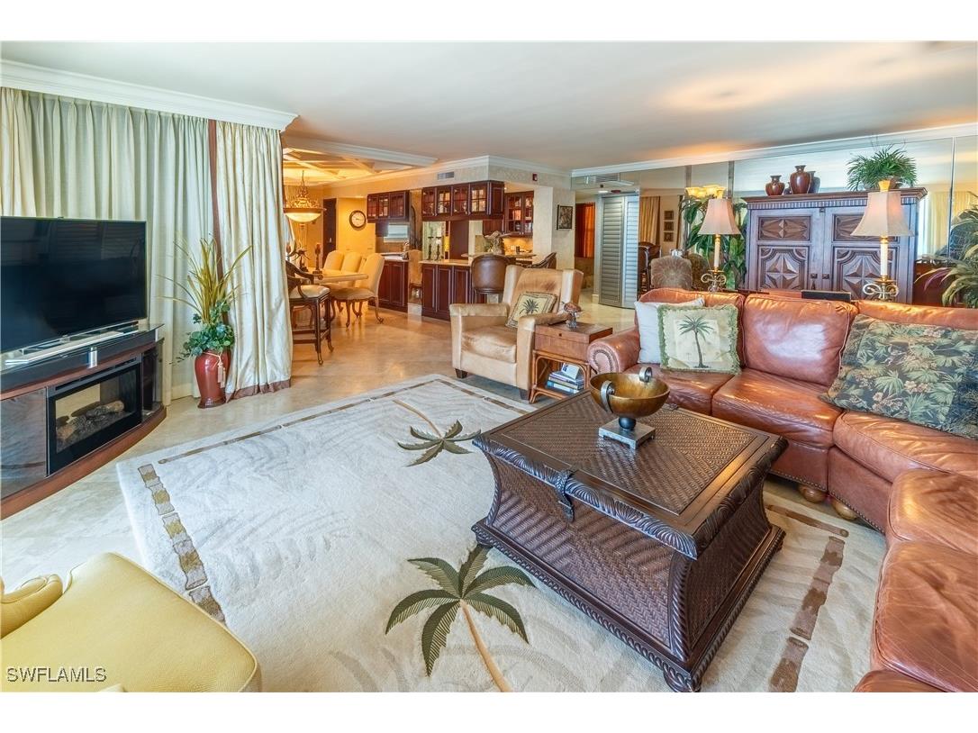 10701 Gulf Shore Drive #1002 Naples FL 34108 225058423 image9