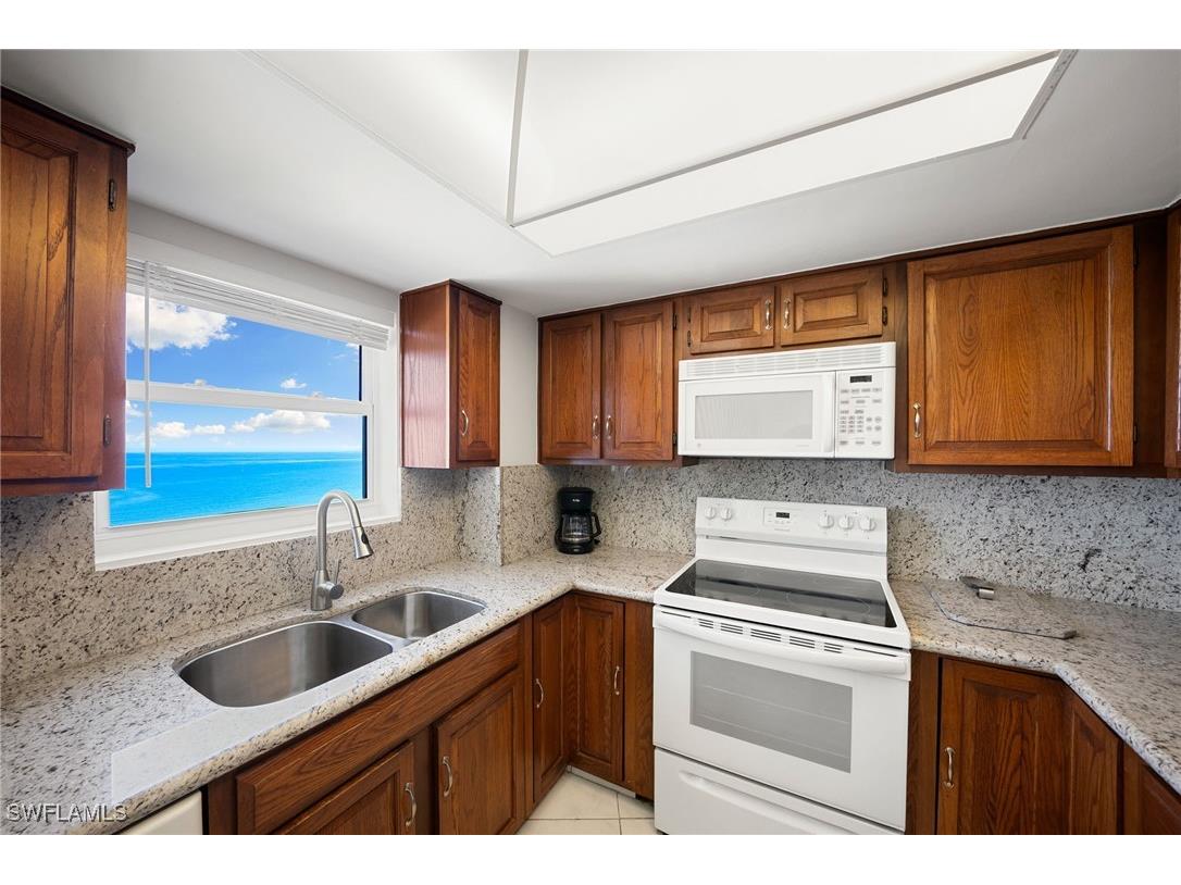 10701 Gulf Shore Drive #1101 Naples FL 34108 225079645 image19