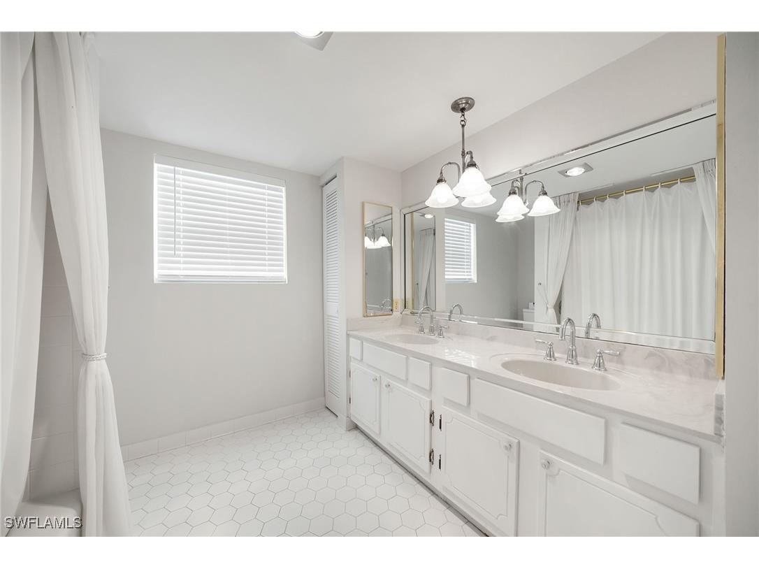 10701 Gulf Shore Drive #1101 Naples FL 34108 225079645 image25